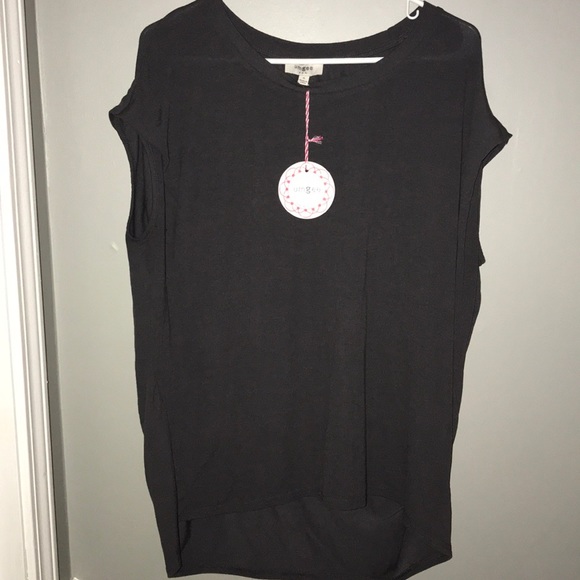Umgee scoop tee new with tags size small - Picture 1 of 5